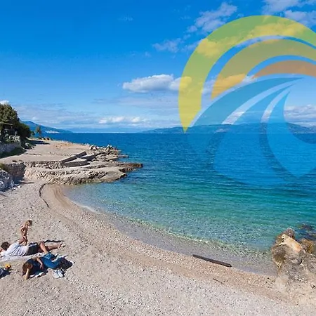 Heli 1280 Apartment Rabac